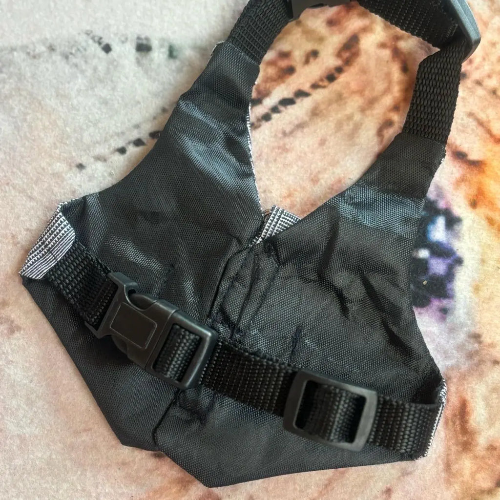 Pet Dress Suit Vest Harness for Rabbits and Cats with Leash - Cute Breakaway Dog Leash Gift