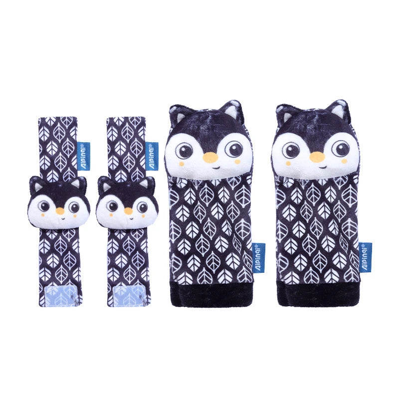 Foot Finders & Wrist Rattles for Infants Toys Black and White Sensory Toys Baby Essentials for Newborn Wrist Rattle Baby Gifts