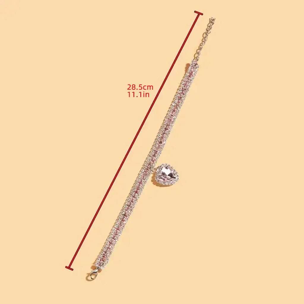 Heart-Shaped Artificial Diamond Pet Collar - Elegant Accessory for Cats and Dogs