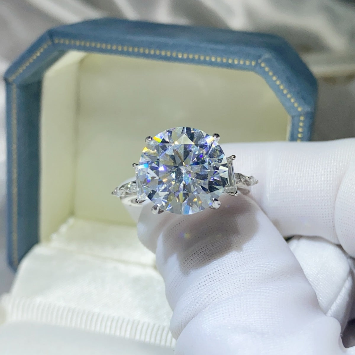 d4d8909b-9c79-4ac1-a511-2d96e35d4ab2-Max