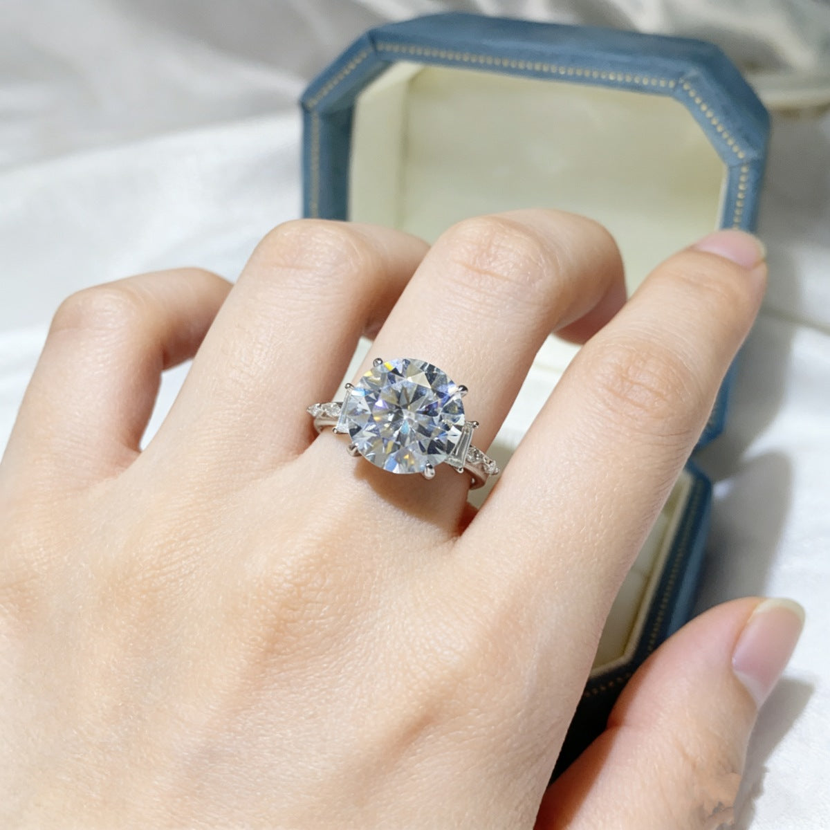 d64bddb7-3130-4861-99a4-bca12042faf1-Max