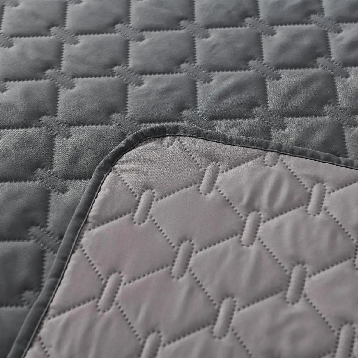 Double-Sided Waterproof Pet Bed Cover - 1 Count Pet Bed Protector for Dogs and Cats, Furniture Accessories, and Blankets